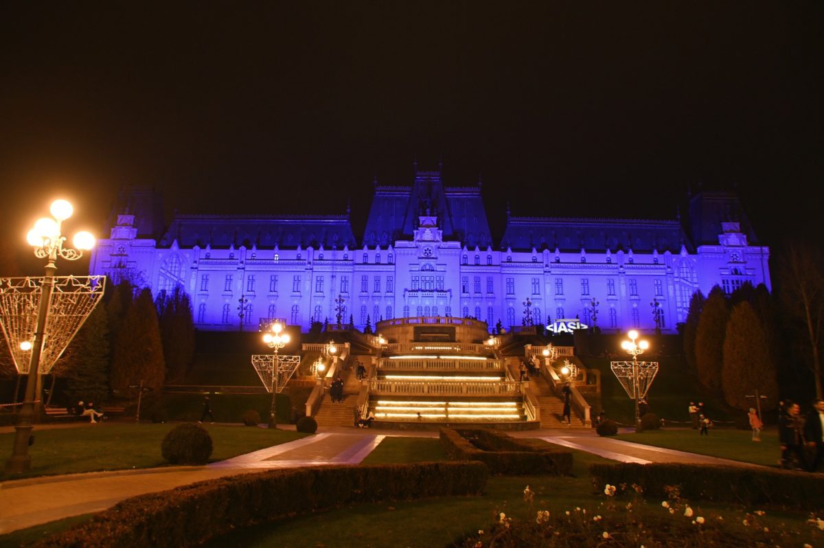 Palace of Cluture Iasi in Blue