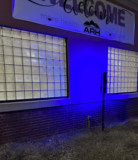 Appalachian Regional Healthcare in South Williamson, KY Lights Blue for Diabetes Awareness